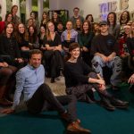 Gruppenfoto von Mitarbeitenden einer Firma